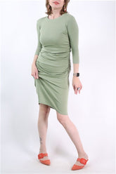 שמלת כיווצים ירקרקה- S